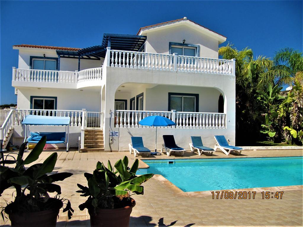 Villa Dioni คอรัลเบย์ ภายนอก รูปภาพ
