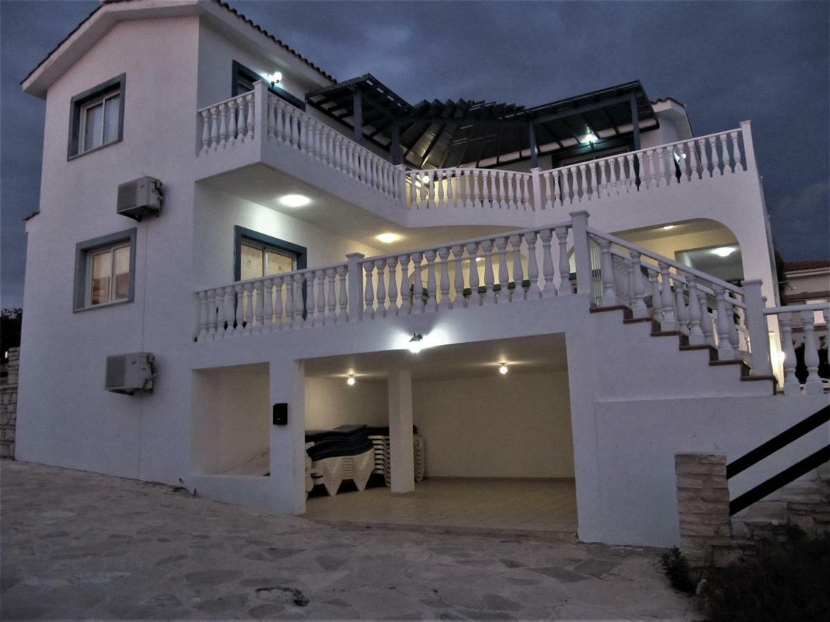 Villa Dioni คอรัลเบย์ ภายนอก รูปภาพ
